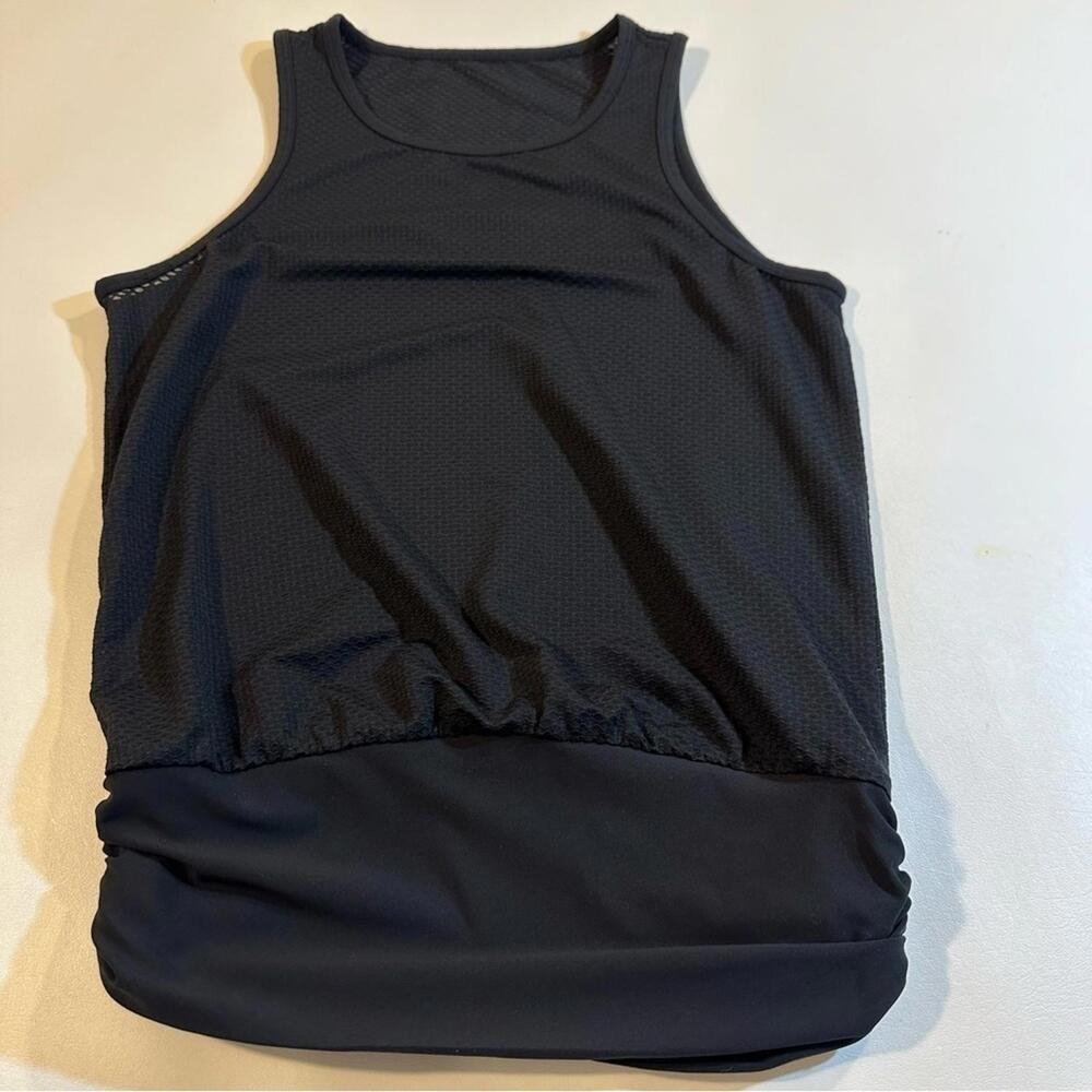 Fabletics Size S Sheer‎ Perforated Athletic Lightweight Breathable Workout Tank
